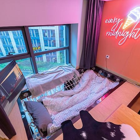 Loft Apartment With Slide Hammock With Movie Viewing Hangzhou Exterior photo